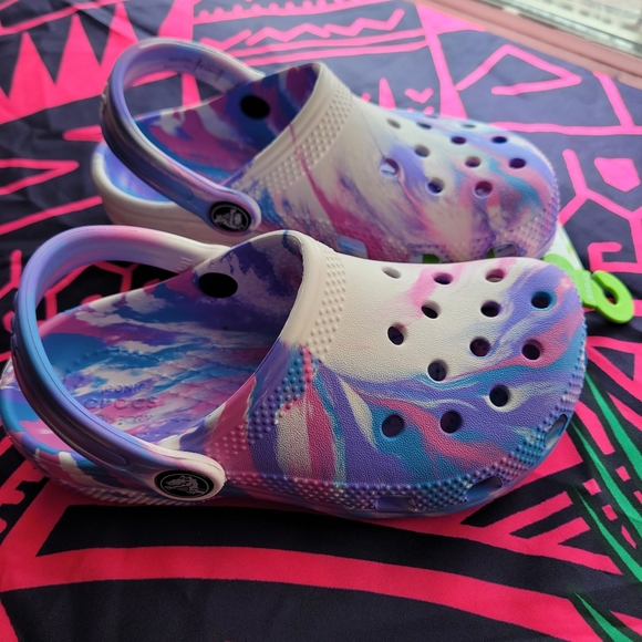 Crocs - Picture 2 of 3